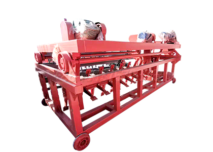 Groove type organic composting machine