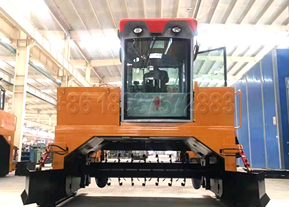 Hydraulic Crawler Type Compost Turner